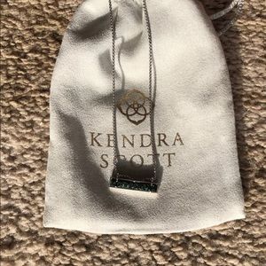 Kendra Scott leanor emerald